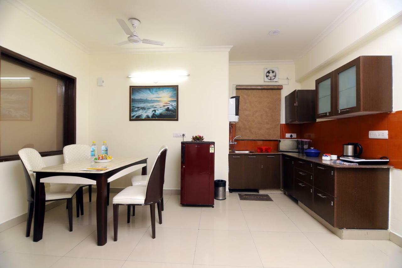 רישיקש Luxury Aloha Apartments מראה חיצוני תמונה
